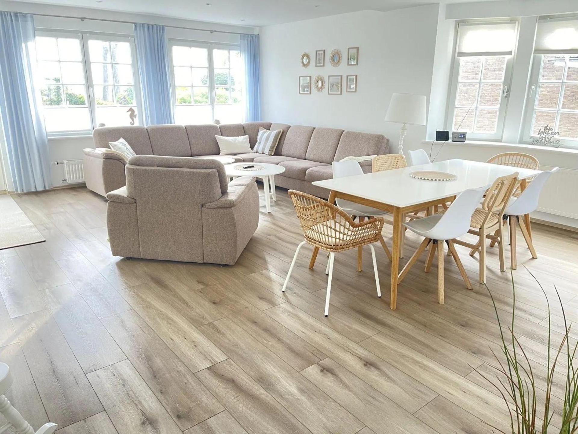 Ferienhaus-strandallee95-direkt-am-strand *